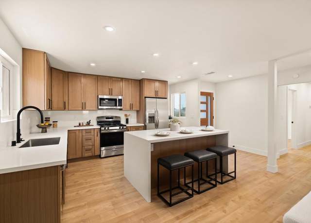 Property at 101 Coolwater Dr, San Diego, CA 92114, 3 beds, 2 baths
