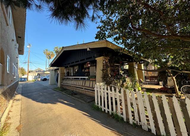 Property at 421 S Broadway, Santa Ana, CA 92701, 3 beds, 3 baths