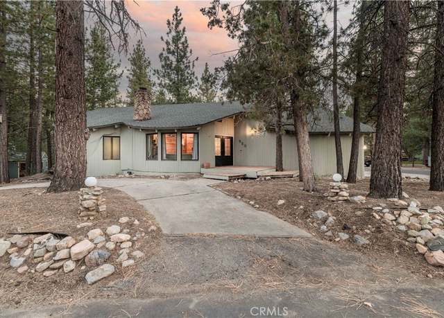 Property at 520 Pinewood Ct, Big Bear City, CA 92314, 3 beds, 2.5 baths