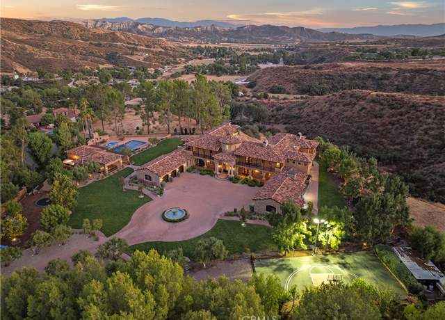 Property at 30419 Heard Dr, Saugus, CA 91390, 5 beds, 7 baths