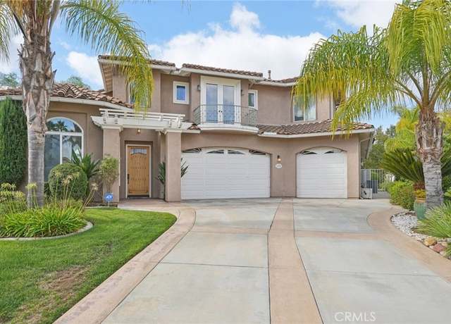 Property at 32509 Hupa Dr, Temecula, CA 92592, 5 beds, 4.5 baths