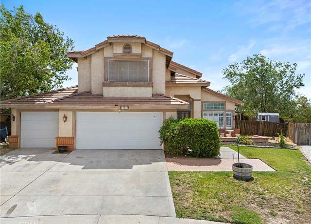 Property at 12929 Topaz Cir, Victorville, CA 92392, 5 beds, 3 baths