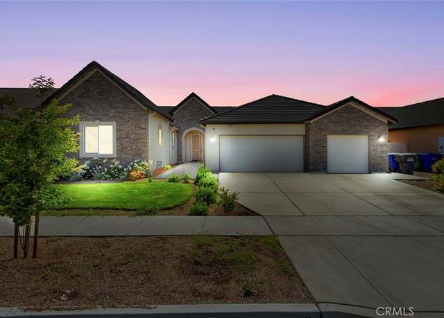 Property at 2421 N Cabernet Pl, Hanford, CA 93230, 4 beds, 2.5 baths