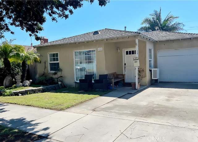 Property at 1322 E O St, Wilmington, CA 90744, 2 beds, 1 bath
