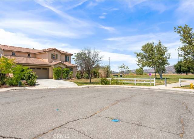 Property at 27071 Red Rock Ct, Menifee, CA 92585, 3 beds, 2.5 baths