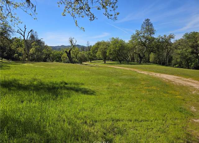 Property at 5860 Aluffo Rd, Paso Robles, CA 93446