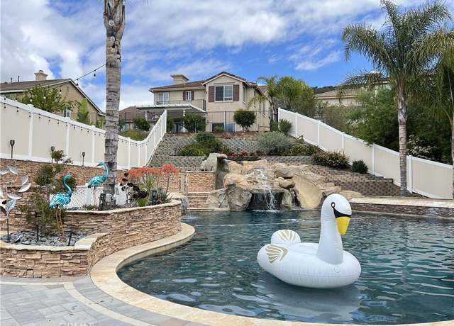 Property at 36613 Wandering Pl, Murrieta, CA 92563, 5 beds, 4 baths
