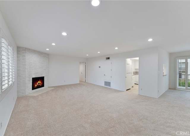 Property at 11337 Nebraska Ave #305, Los Angeles, CA 90025, 2 beds, 2 baths