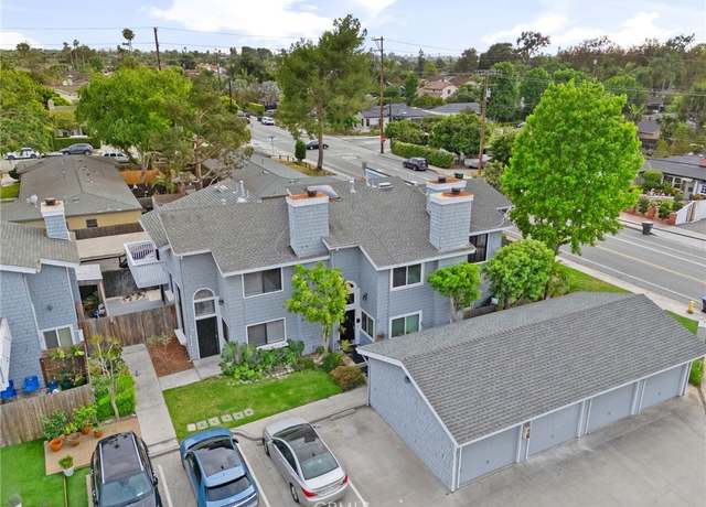 Property at 2512 Santa Ana Ave #3, Costa Mesa, CA 92627, 2 beds, 2.5 baths