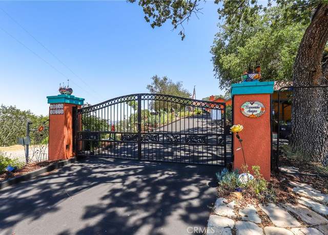 Property at 10755 Santa Ana Rd, Atascadero, CA 93422, 5 beds, 3.5 baths