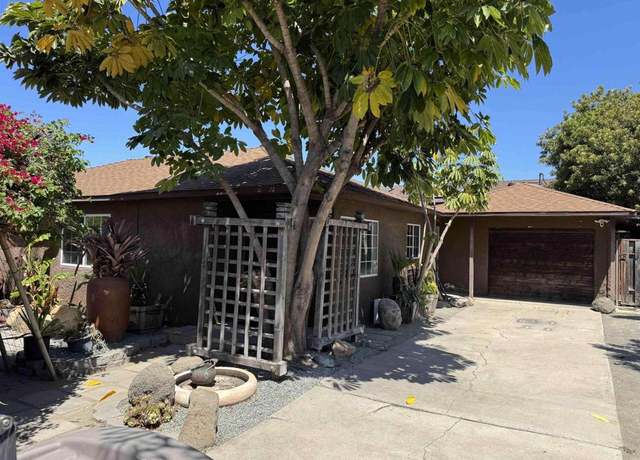 Property at 1341 E 4th St, National City, CA 91950, 4 beds, 3 baths