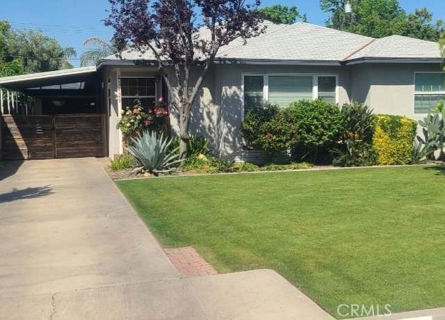 Property at 2429 C St, Bakersfield, CA 93301, 3 beds, 2 baths