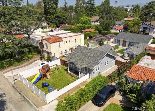 Property at 11101 Sarah St, Toluca Lake, CA 91602, 6 beds, 5 baths