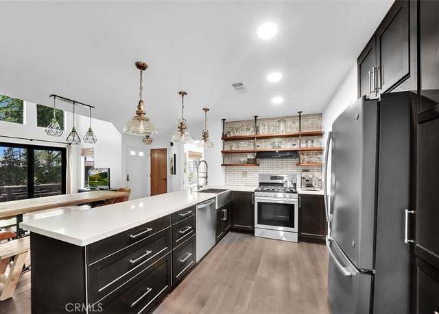 Property at 645 Springbrook N #21, Irvine, CA 92614, 2 beds, 2 baths