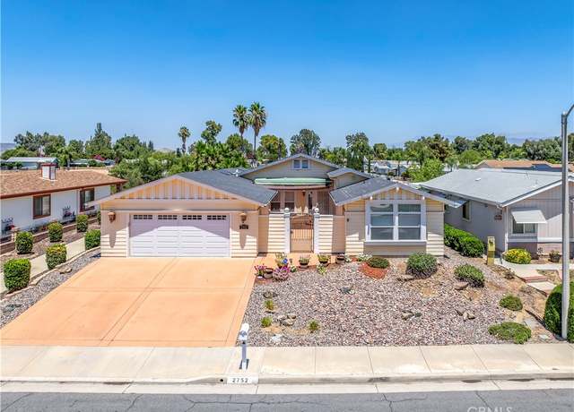 Property at 2752 Peach Tree St, Hemet, CA 92545, 3 beds, 2 baths