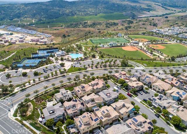 Property at 170 Mountaineer Dr, Rancho Mission Viejo, CA 92694, 2 beds, 2.5 baths