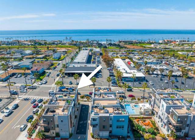 Property at 1573 Vista Del Mar Way #4, Oceanside, CA 92054, 3 beds, 3.5 baths