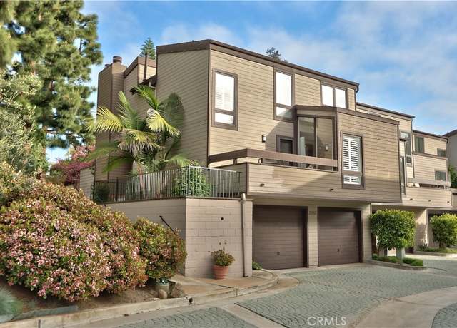 Property at 23782 Hillhurst Dr #3, Laguna Niguel, CA 92677, 2 beds, 2.5 baths