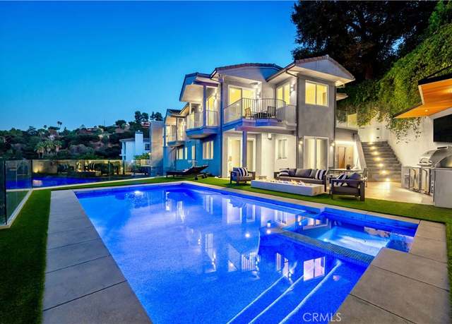 Property at 3548-1/2 Multiview Dr, Los Angeles, CA 90068, 3 beds, 3.5 baths