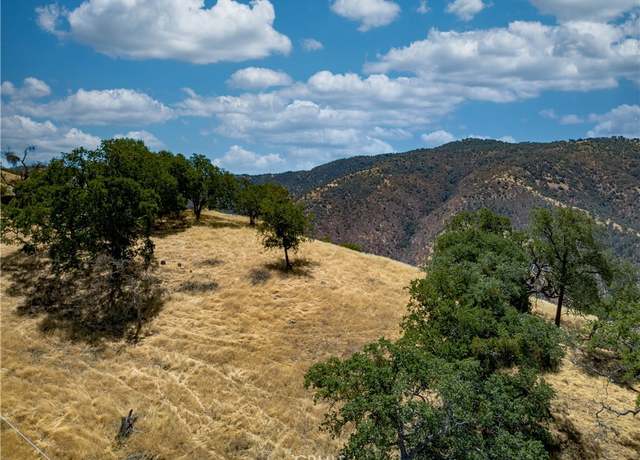 Property at 29201 Deertrail Dr, Tehachapi, CA 93561