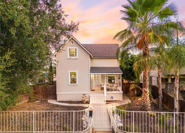 Property at 818 E Colton Ave, Redlands, CA 92374, 4 beds, 2 baths