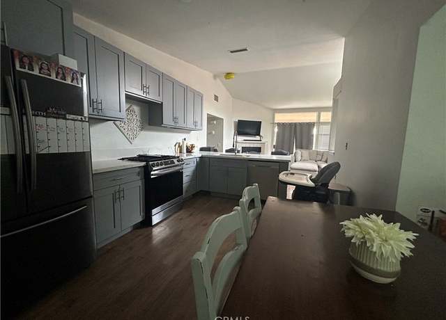 Property at 11360 Winery Dr, Fontana, CA 92337, 2 beds, 2 baths