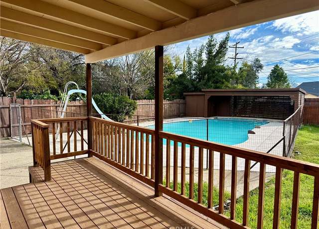 Property at 6 Coventry Ct, Oroville, CA 95966, 3 beds, 1.5 baths