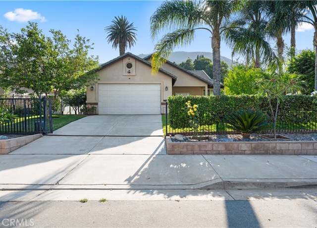 Property at 4970 College Ave, Riverside, CA 92505, 2 beds, 2 baths