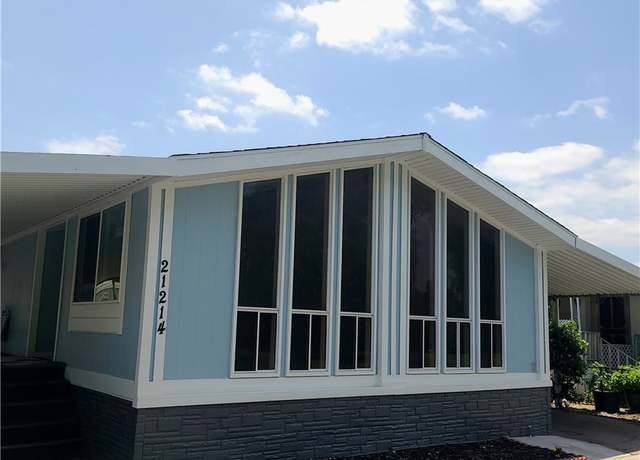 Property at 21214 Seep Willow Way, Canyon Country, CA 91351, 2 beds, 2 baths