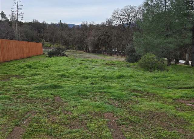 Property at 16135 14th Ave, Clearlake, CA 95422