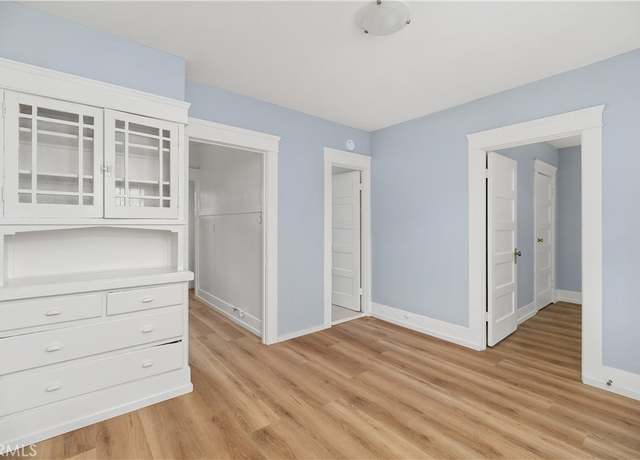 Property at 1070 Loma Vista Dr, Long Beach, CA 90813, 6 beds, 5 baths