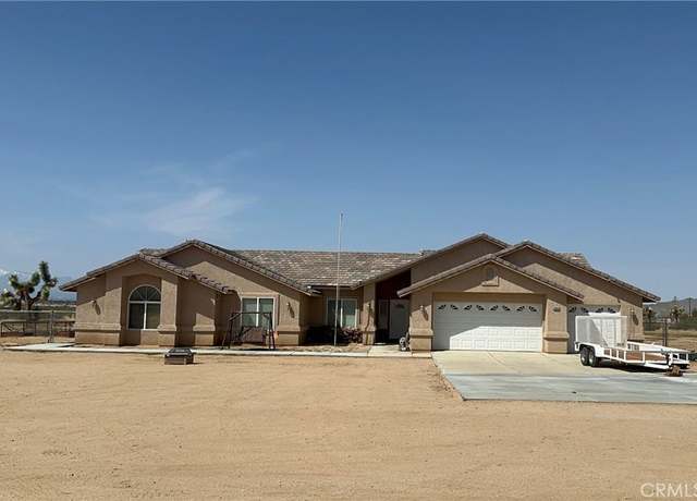Property at 15454 Mustang Ave, Apple Valley, CA 92307, 4 beds, 3 baths