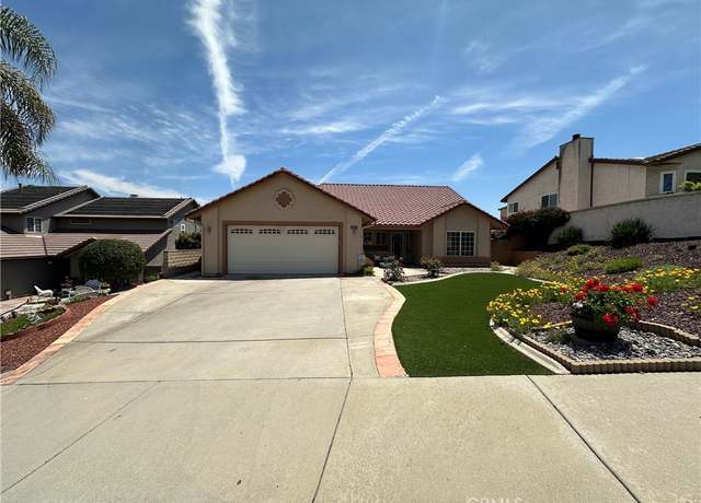 Property at 1728 El Rosal Pl, Escondido, CA 92026, 3 beds, 2 baths