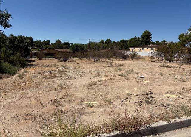 Property at 16333 Molino Dr, Victorville, CA 92395