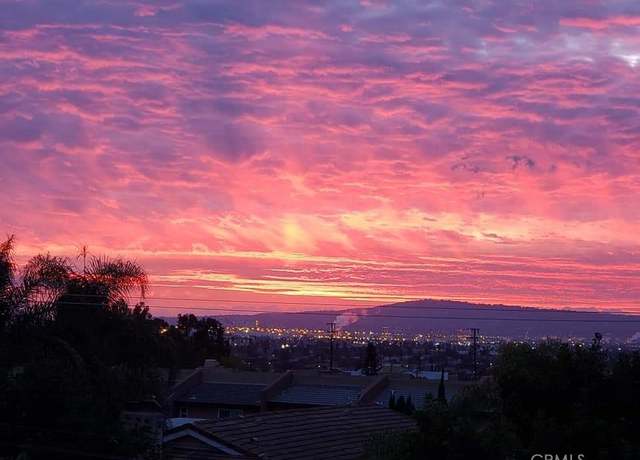 Property at 2268 Rose Ave #3, Signal Hill, CA 90755, 3 beds, 3.5 baths
