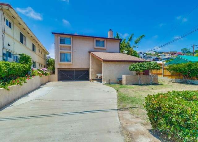 Property at 1762 Locust St #4, San Diego, CA 92106, 2 beds, 2.5 baths