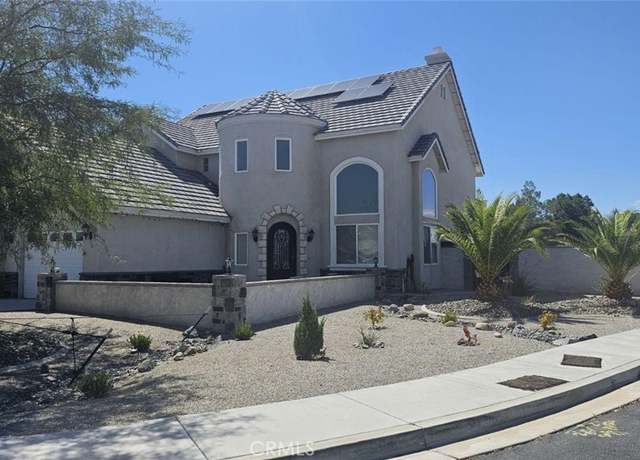 Property at 11238 Lindsay Ln, Apple Valley, CA 92308, 4 beds, 3 baths
