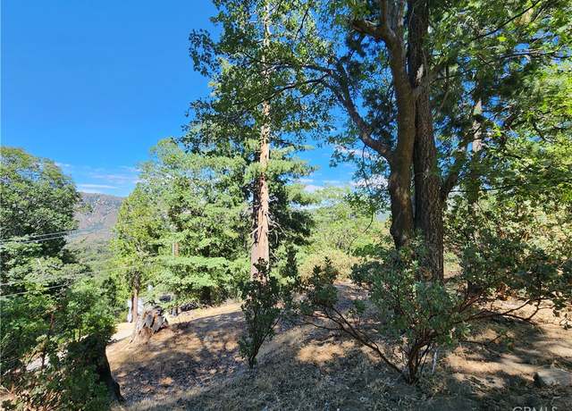 Property at 203 Canyon View Dr, Crestline, CA 92325