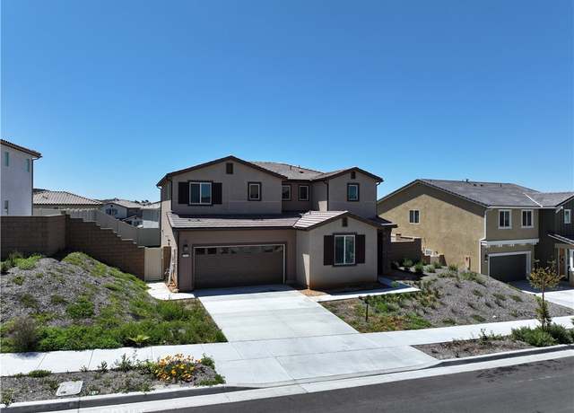 Property at 33045 Chiffon Ln, Winchester, CA 92596, 4 beds, 3 baths