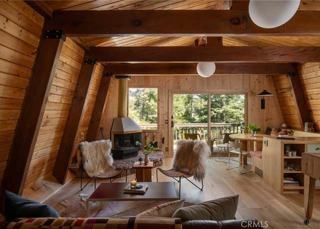 Property at 26486 Forest Ln, Twin Peaks, CA 92391, 2 beds, 1.5 baths