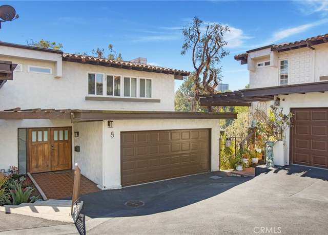 Property at 835 Amigos Way #8, Newport Beach, CA 92660, 4 beds, 3 baths