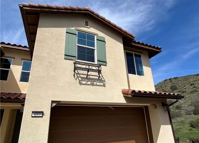 Property at 297 San Miguel Island Dr, Camarillo, CA 93012, 3 beds, 2.5 baths