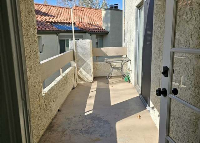 Property at 3306 Darby St #404, Simi Valley, CA 93063, 2 beds, 1 bath