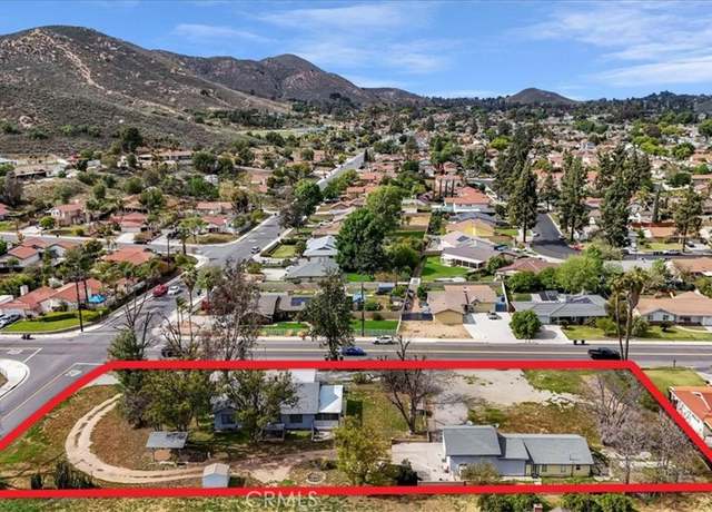 Property at 5293 Golden Ave, Riverside, CA 92505, 5 beds, 3.5 baths