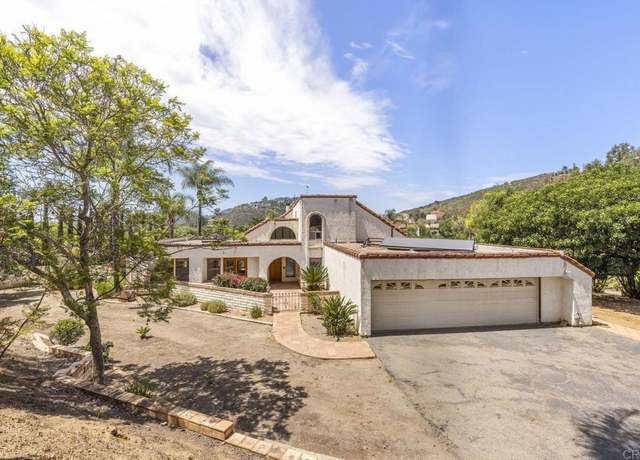 Property at 1108 Blue Bird Canyon Trl, Vista, CA 92084, 5 beds, 3 baths
