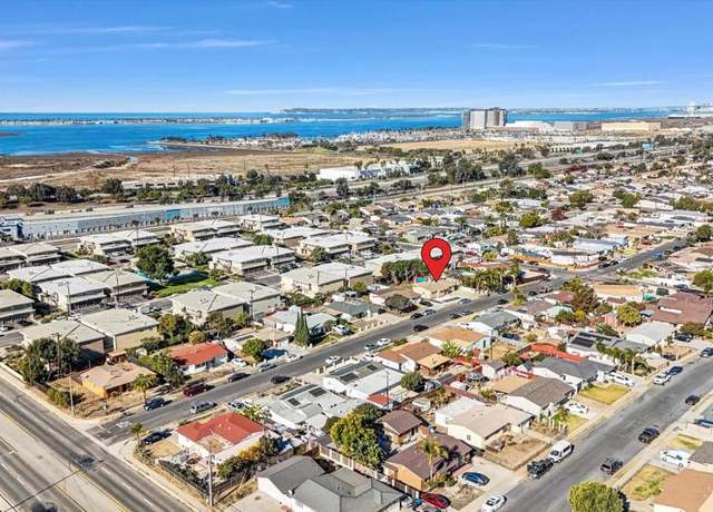 Property at 866 Oaklawn Ave, Chula Vista, CA 91911, 4 beds, 2 baths