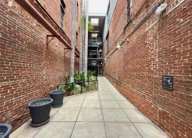 Property at 500 Molino St #208, Los Angeles, CA 90013, 1 bath