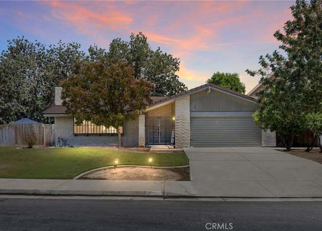 Property at 4101 La Mirada Dr, Bakersfield, CA 93309, 3 beds, 2 baths