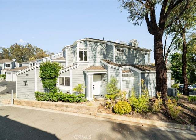 Property at 511 San Nicholas Ct, Laguna Beach, CA 92651, 3 beds, 2.5 baths