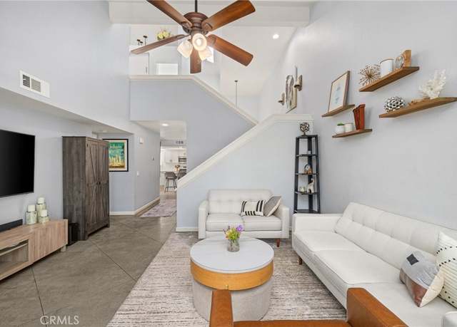 Property at 511 San Nicholas Ct, Laguna Beach, CA 92651, 3 beds, 2.5 baths